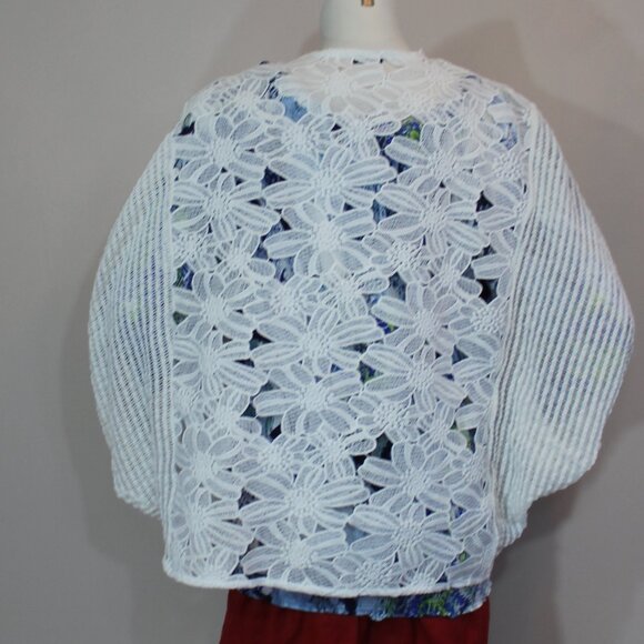 Roffe Accessories  Open Weave Eyelet Kimono Lace  White Large/XL - Picture 5 of 7